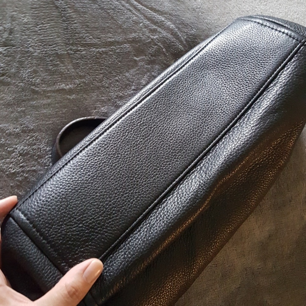 Black classic Kate Spade shoulder bag - Picture 6 of 8